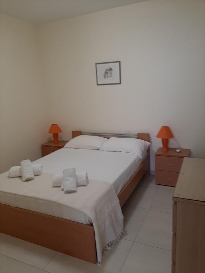 Apartamento The Lighthouse Paphos Exterior foto