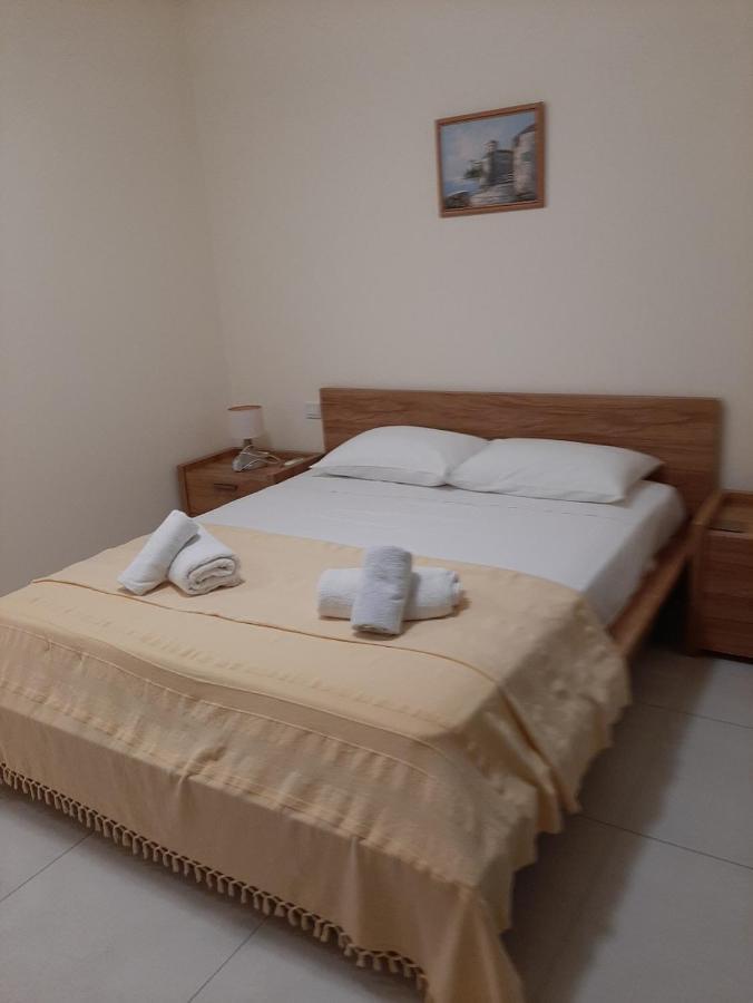 Apartamento The Lighthouse Paphos Exterior foto