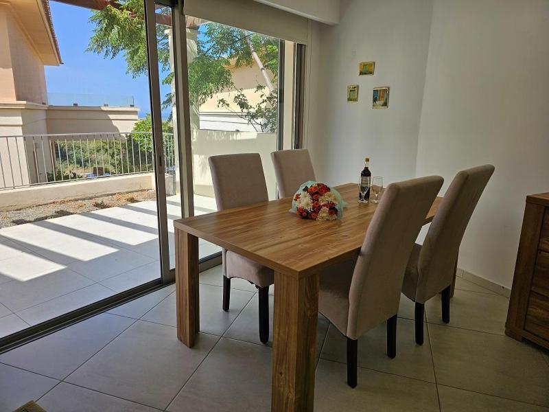 Apartamento The Lighthouse Paphos Exterior foto